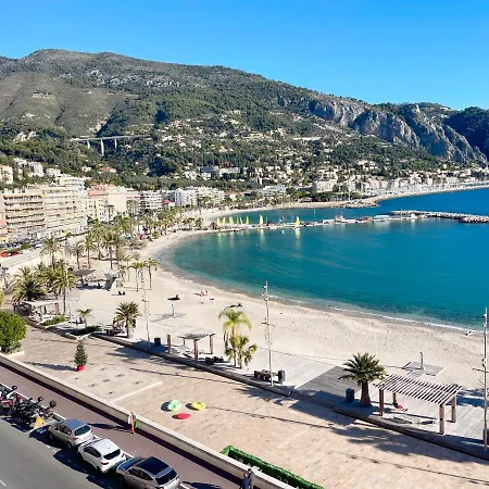 Family House Vue * 芒通