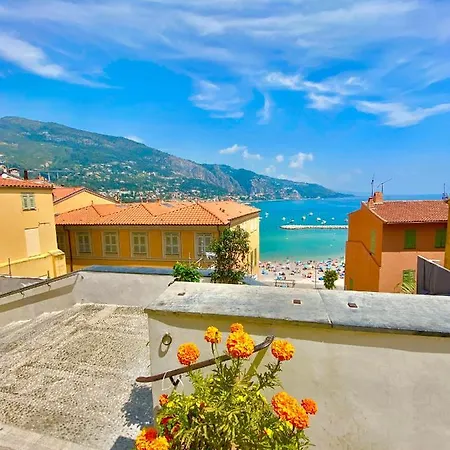 Family House Vue * 芒通