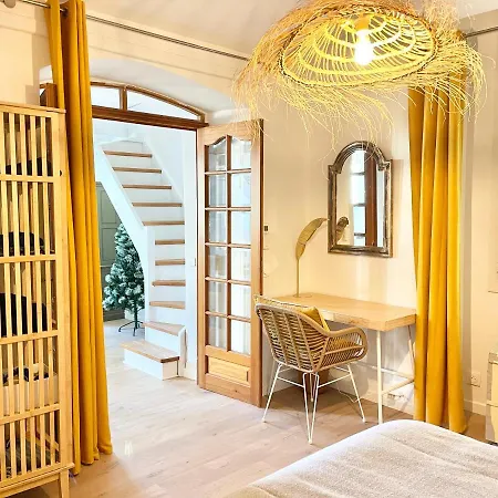 Family House Vue Апартаменты Ментона