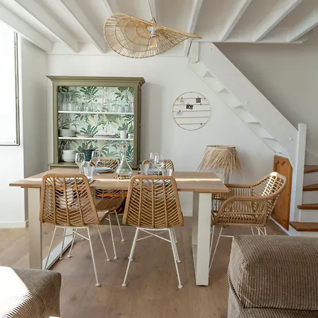 Family House Vue Ментона