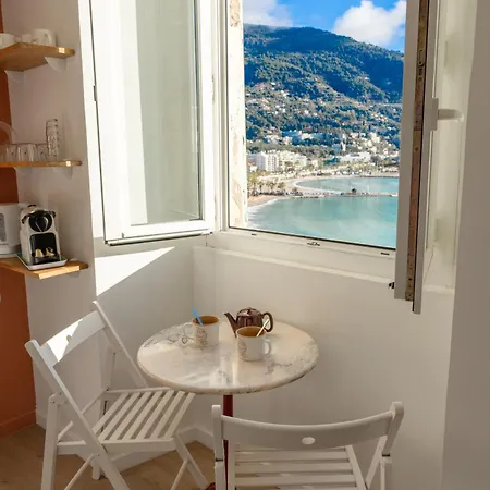 Apartament Family House Vue Mentona